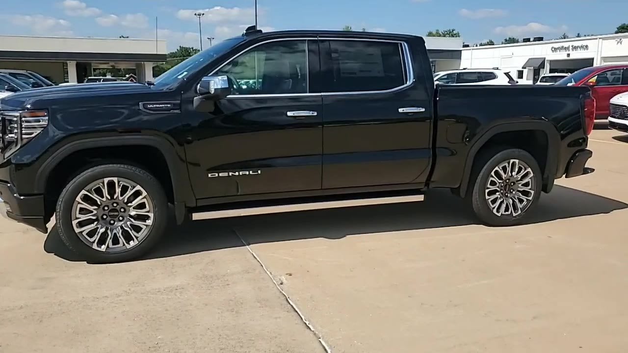 2026 GMC Sierra 1500 — detail view